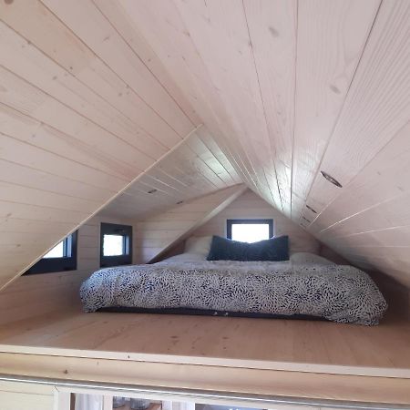 קרסט Micro Maison Bois / Tiny House Au Calme מראה חיצוני תמונה